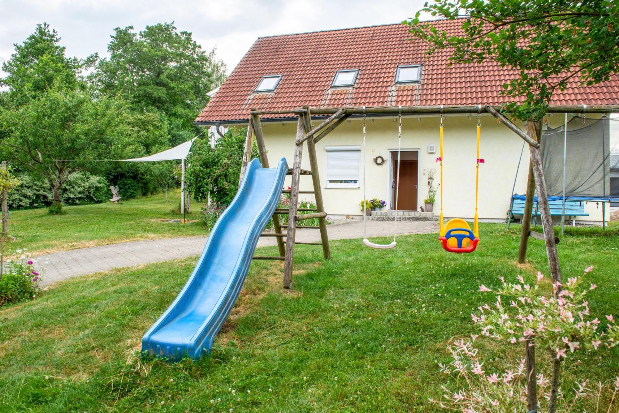 Beutenmuehle Straussenfarm Dach Owingen 外观 照片
