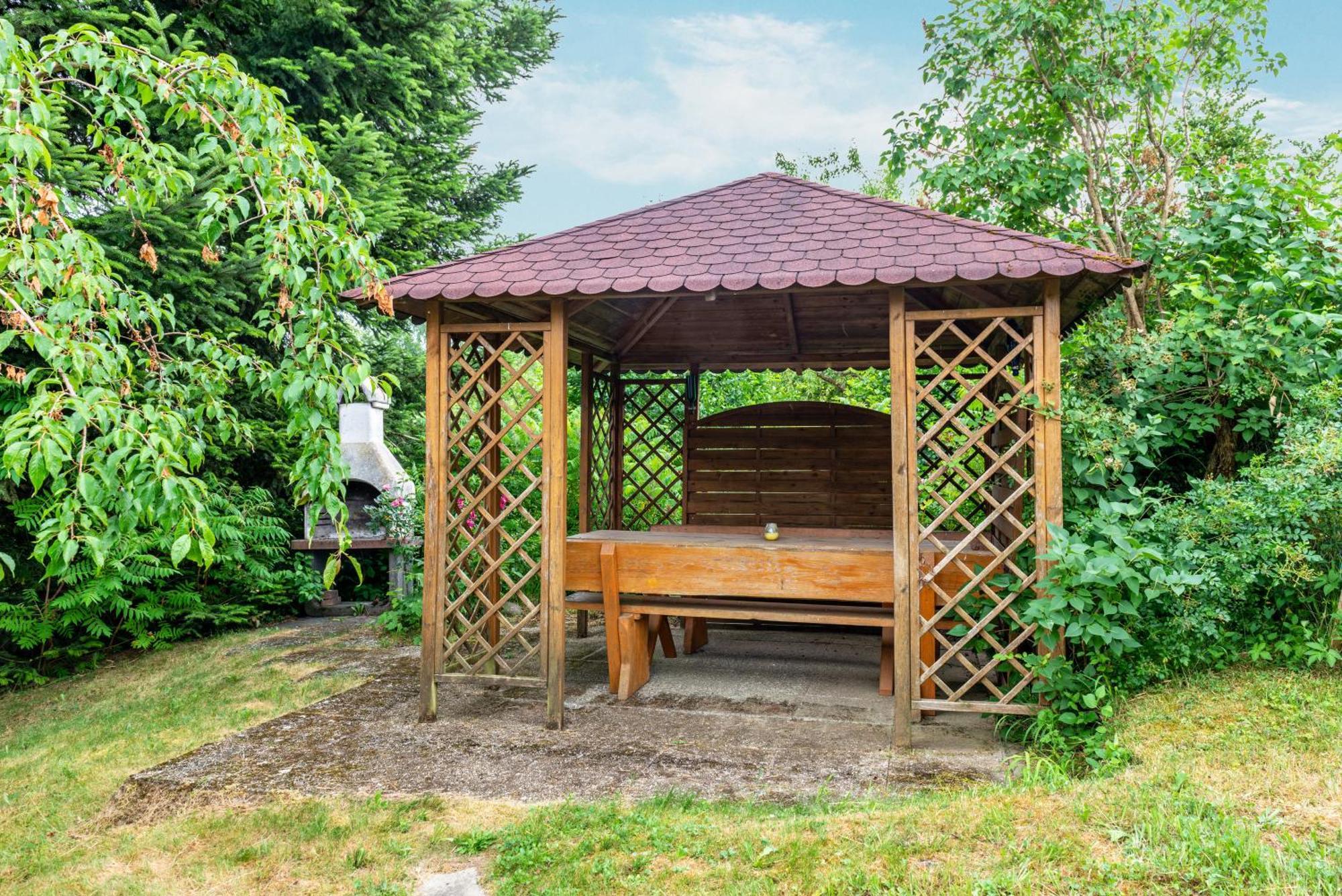 Beutenmuehle Straussenfarm Dach Owingen 外观 照片