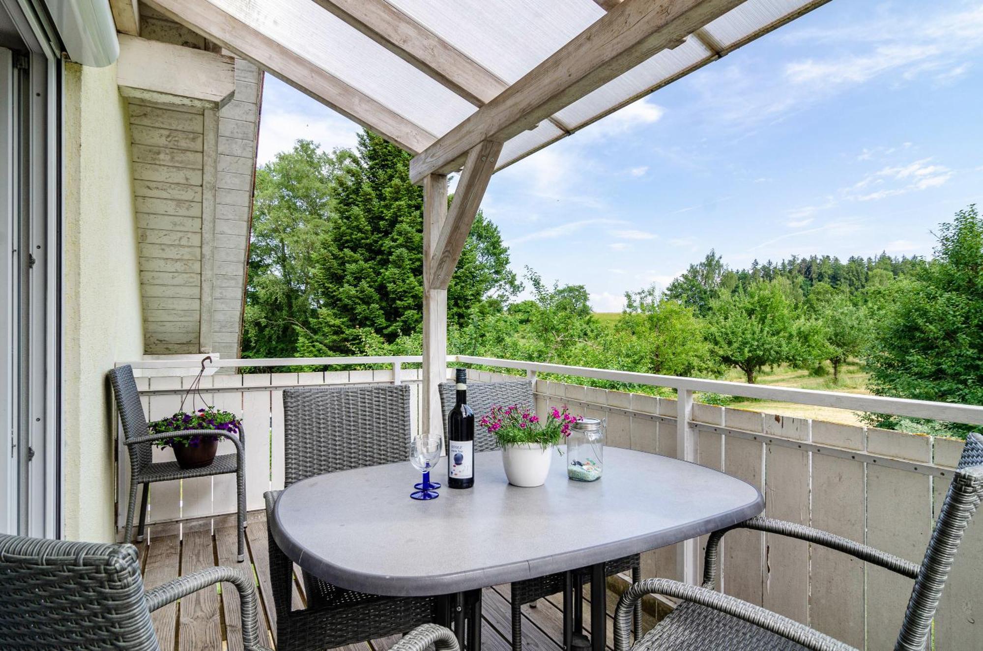 Beutenmuehle Straussenfarm Dach Owingen 外观 照片